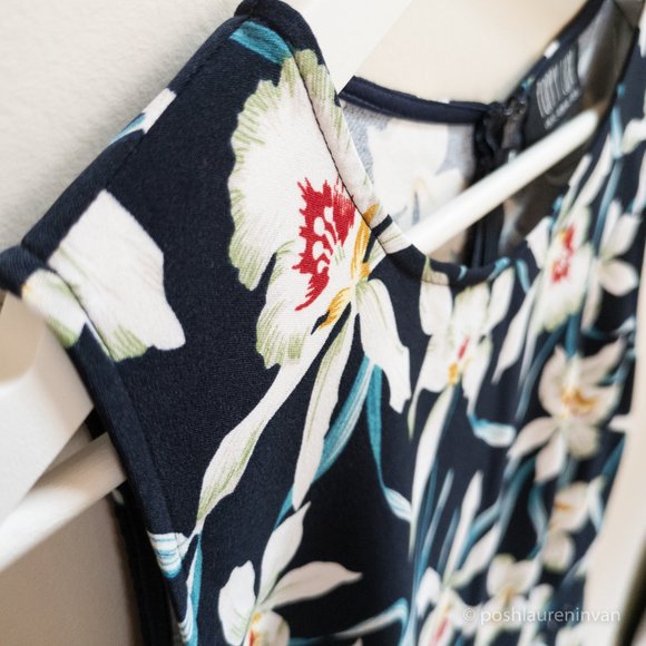 Black Shift Dress with Tropical Print – Women's Resort Wear - Size 6 - Picture 7 of 15